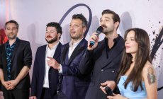 Türk aktyorlar Bakıda “Cadı”nın qala-gecəsinə qatılıb