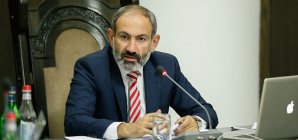Paşinyan: “Azərbaycan çalışır ki, müttəfiqləri Ermənistana silah verməsin”