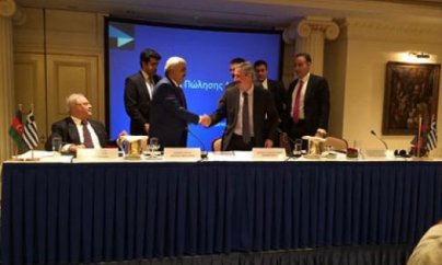 Rövnəq Abdullayev DESFA-nı müzakirə edir  