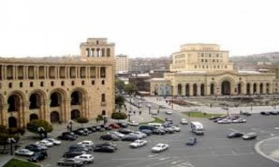 Ermənistanı tərk edənlərin   sayı artıb