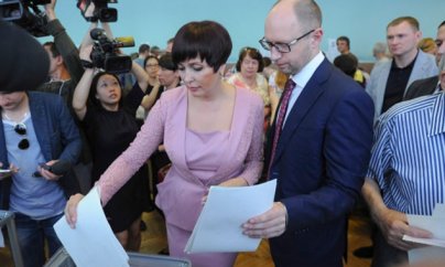 Baş nazirin və prezidentin təşkilatları öndədir   - FOTO