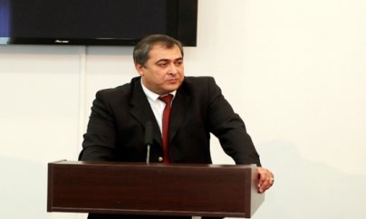 Federasiya prezidenti istefa verdi  