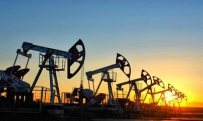 Aylar sonra neft 62 dollar oldu  