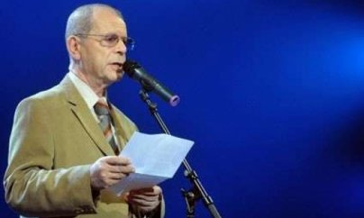 Məşhur yazıçı-yumorist vəfat etdi  