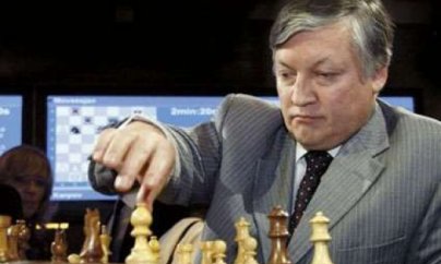 Karpov köhnə sirləri açıb tökdü  