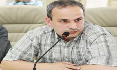 "Neftin qiyməti manatı ucuzlaşdırdı"   - Ekspert