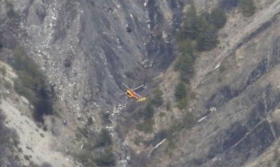 Qəzaya düşən təyyarənin ilk görüntüləri   - FOTO/VİDEO