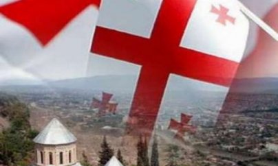 Hökumət tam tərkibdə istefa verdi   - Gürcüstan şokda