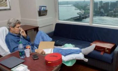 Ayağı sınmış Kerrinin xəstəxana görüntüsü yayıldı - FOTO