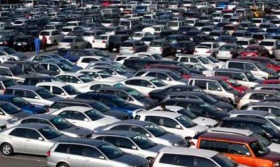 Avtomobil bazarı çökdü - banklar krediti dayandırdı