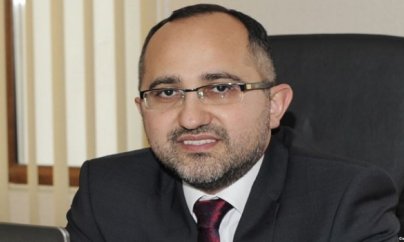 Bankların tez-tələsik bağlanmasının pərdəarxası - Ekspert şərh edir