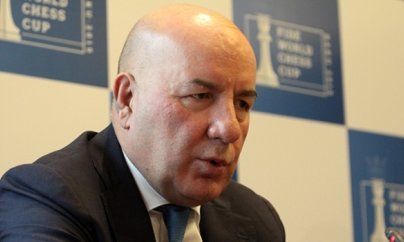 Elman Rüstəmov istefa veribmiş?..