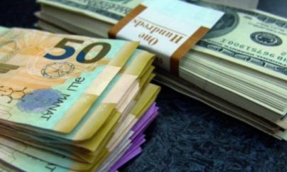 “Bayram ərəfəsində üçüncü devalvasiya olacaq” - Manat təhlükədə