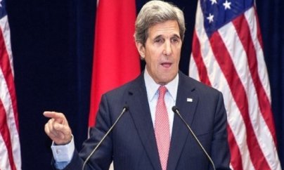 Сon Kerri Moskvaya gəldi