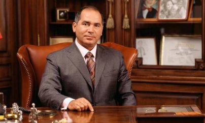 Azərbaycanlı milyarder ad günündə 500 məktəbliyə nə hədiyyə edib?