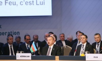 Prezident D-8 sammitində çıxış edib