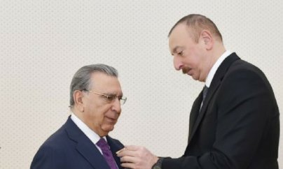 Ramiz Mehdiyevə ''Şöhrət'' ordeni verildi