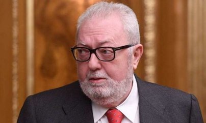 Aqramunt fahişə iddiaları barədə: Kaş elə şeyləri bacaraydım