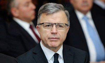 İşdən çıxarılan nazir biznesə başladı