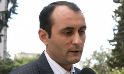 Jurnalistin həyat yoldaşı: 