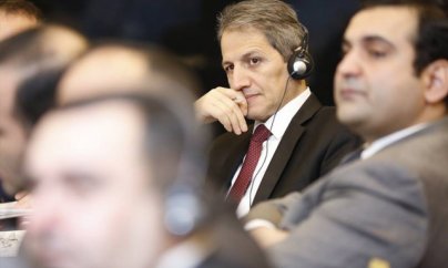 Ekspert: “Sistem çöküb, altında qalıblar”