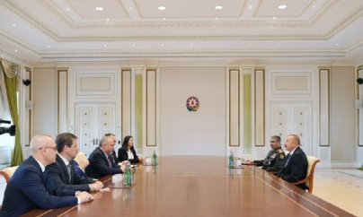 Prezident İsrailin müdafiə nazirini qəbul edib