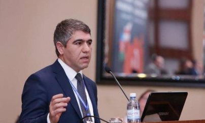 ''Neft bazarı 4 il əvvəlki vəziyyətə istiqamətlənməkdədir''