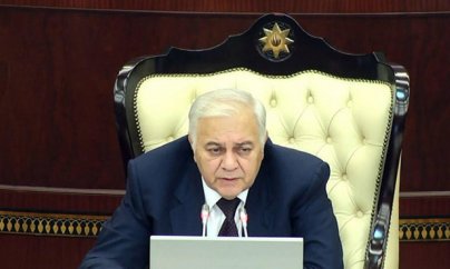 Oqtay Əsədov Cümhuriyyət qurucularının xatirəsinin sükutla yad edilməsinə qarşı çıxdı