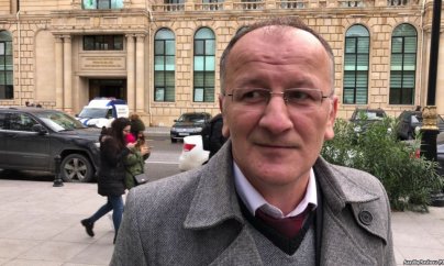 Redaktor hər həftə polisə gedib qeydiyyatdan keçməlidi (VİDEO)