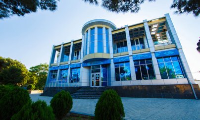 ''Azərbaycanda ilk rəsmi milyonçu tapmışam''