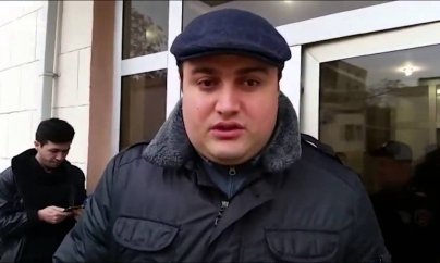 Vəkil Elçin Sadıqova töhmət verildi