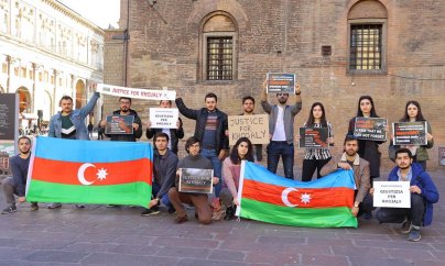 Azərbaycanlı tələbələr İtaliyada aksiya keçiriblər - FOTO