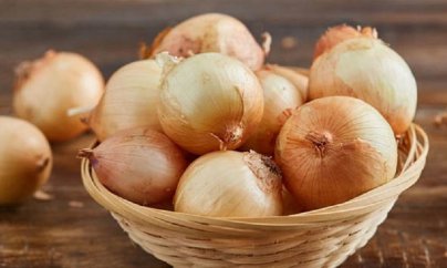 Bazarlarda soğanın qiyməti kəskin artıb