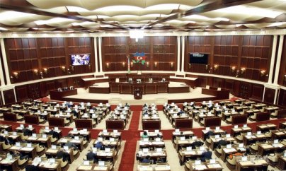 Milli Məclis “Ümumi təhsil haqqında” qanunu qəbul etdi