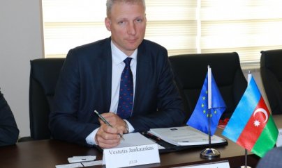 Avropa İttifaqının səfiri 