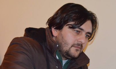 Nəciməddin Sadıqovu tənqid edən jurnalist azadlığa buraxıldı