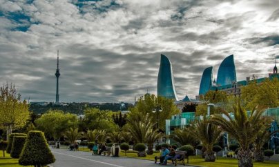 Azərbaycanda parklarda gəzmək qadağan edildi