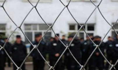 Prezident yaşı 65-dən yuxarı olan 176 məhkumu əfv etdi