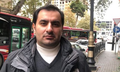 Keçmiş siyasi məhbus işgəncələrdən yazıb: “Pakistanlı həkim mənə baxıb göz yaşlarını saxlaya bilmədi”