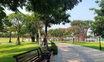 Bulvar və parklara giriş bərpa olunur