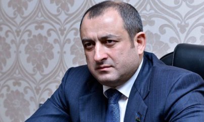 Vitse-spiker: “Avropadakı mühacirlərdən biri söyüşü dayandırmaq üçün məndən 20 min avro istədi”