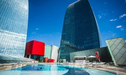 Polisin əməliyyat keçirdiyi otel kimindir?