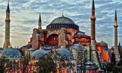 Ayasofya məscidə çevrilir