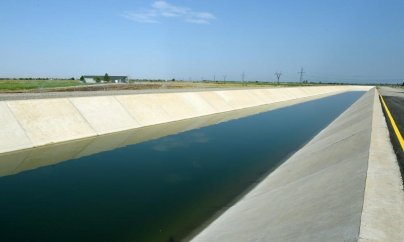 “İki həftədir içməli sudan leş iyi gəlir”