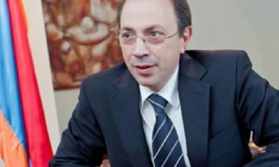 Zöhrab Mnatsakanyanı Ara Ayvazyan əvəzlədi