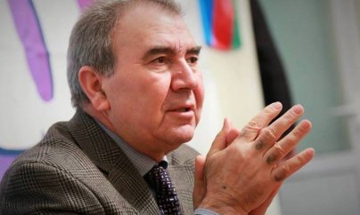 Cəmil Həsənli London Universitetinə dəvət aldı