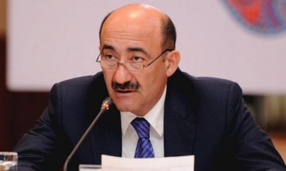 Sabiq nazirin Azərbaycandan çıxışına “stop” qoyuldu