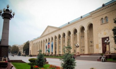 Evi dağılmış sakin: “Baş memar deyir ki, Gəncəyə bombanı mən atmışam?”