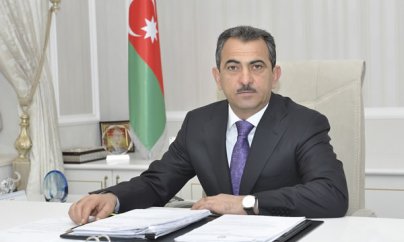 Dövlət qurumu Qorxmaz Hüseynovu məhkəməyə verdi