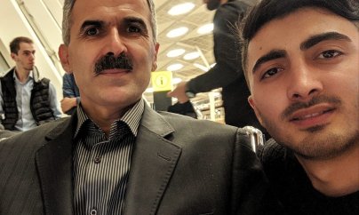 Oqtay Gülalıyevin oğlu yol qəzasına düşüb və başından xəsarət alıb